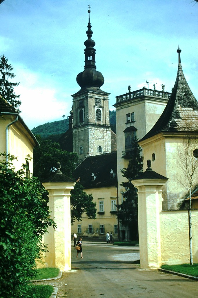 Holy Cross Monastery, Vienna, 1953