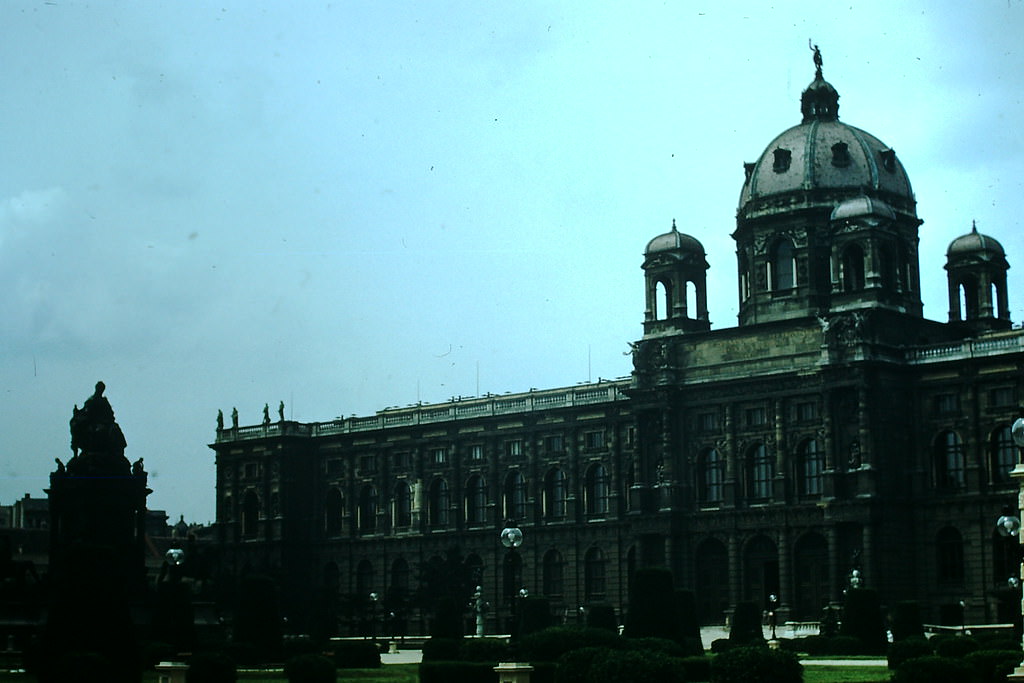 Kaiser Franz-Joseph Museum, Vienna, 1953