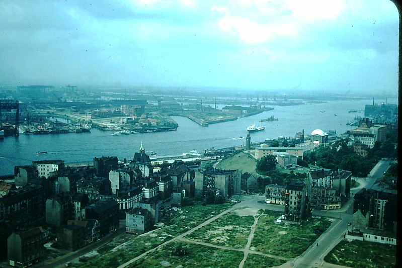 River Elbe, Hamburg, 1954