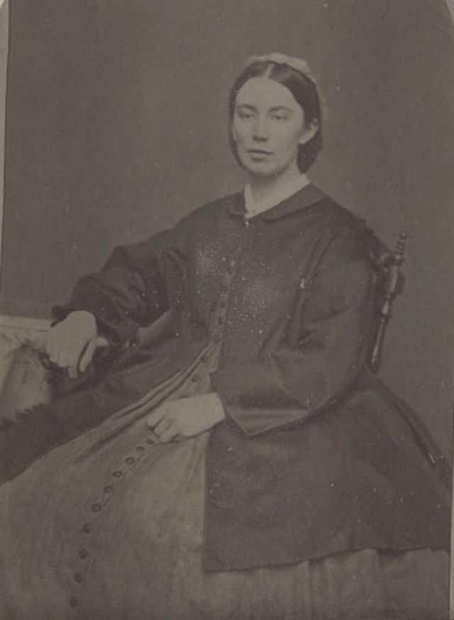 Union nurse Debbie A. Hughes in uniform