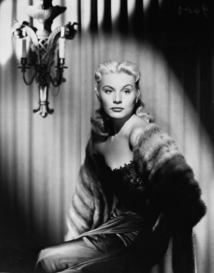 Barbara Payton, November 1951.