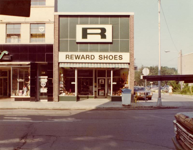 Reward Shoes store at 220 Front Street, Belleville