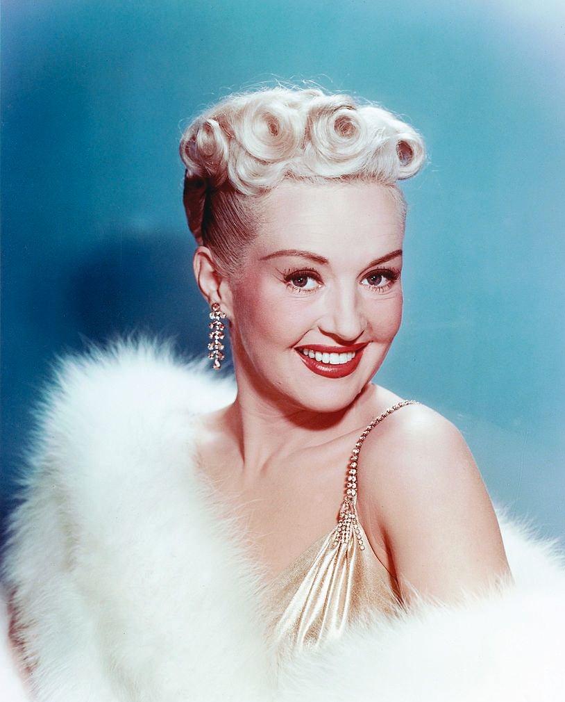 Betty Grable colorized photo, 1940.