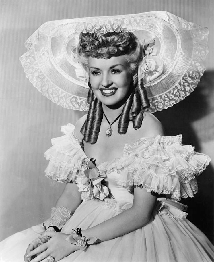 Betty Grable publicity in the movie 'Coney Island', 1943.