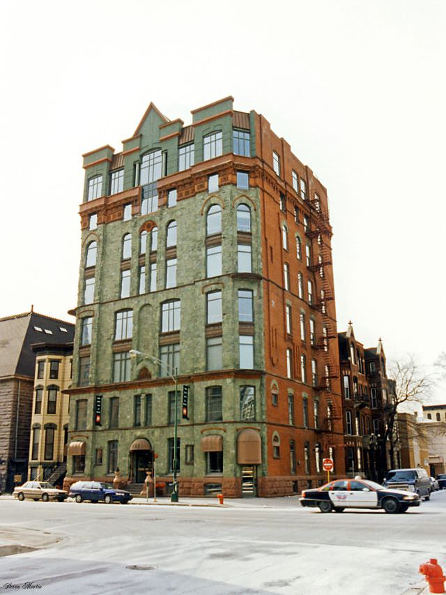 An old apartment building in the River North neighborhood, corner of Dearborn and Erie, Chicago, February 1996