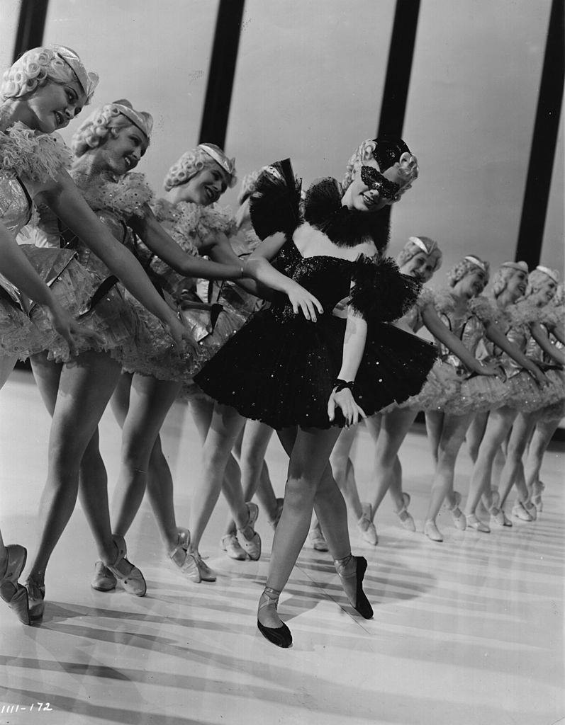 Eleanor Powell tars in the MGM film 'Broadway Melody of 1940'