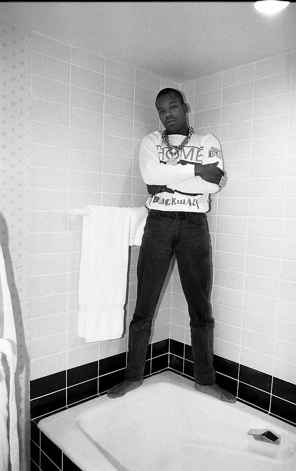 Rapper Too Short poses for photos at Hotel 21 in Chicago in February 1989.