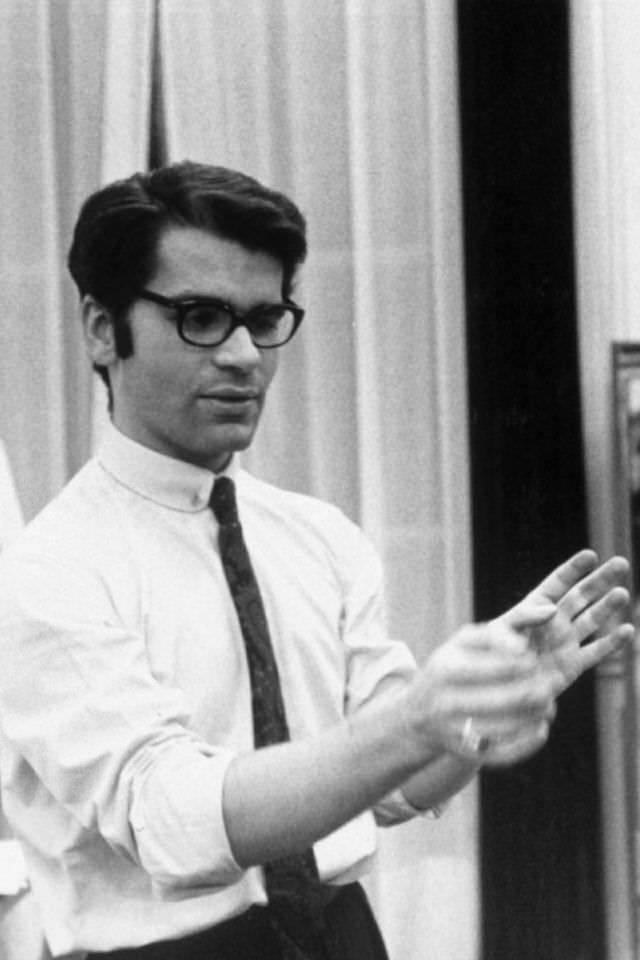 Karl Lagerfeld in the glasses, 1950s.