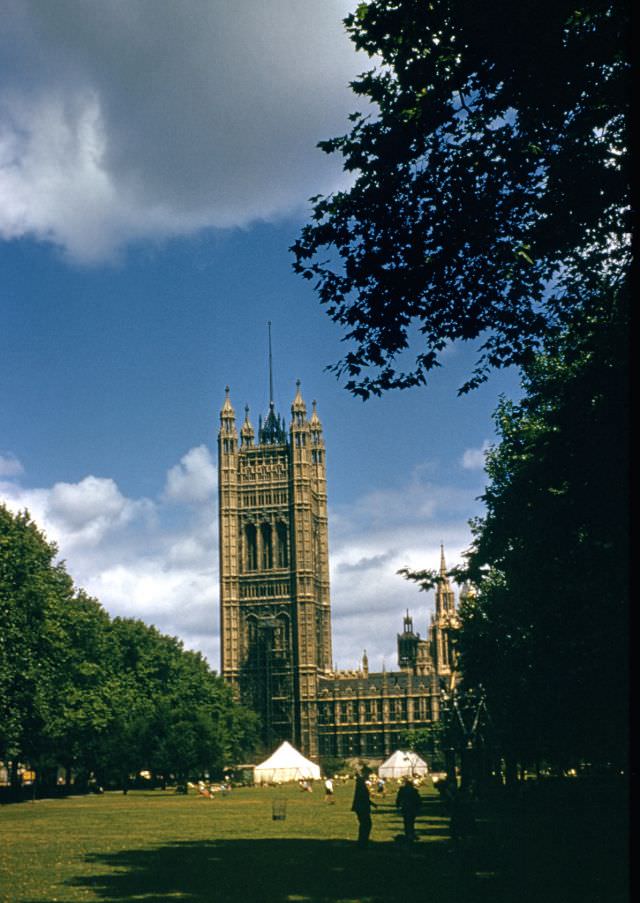 Victoria Tower Gardens, with the eponymous tower in view, London