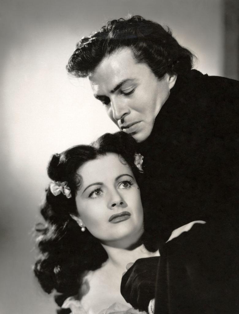 Margaret Lockwood with James Mason, in a dramatic scene from "The Wicked Lady", 1945.