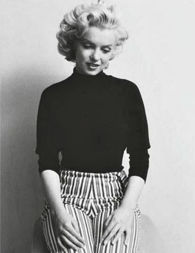 Moody yet Innocent: Marilyn Monroe Through the Lens of Ben Ross In 1953