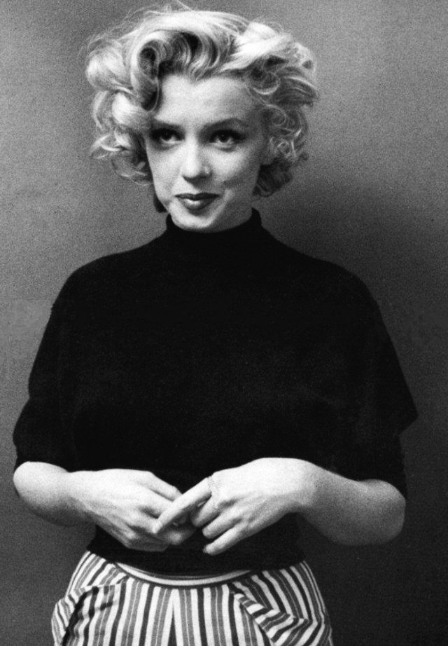 Moody yet Innocent: Marilyn Monroe Through the Lens of Ben Ross In 1953