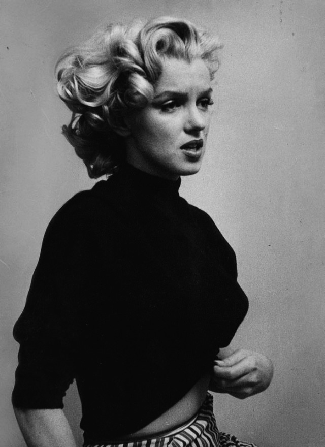 Moody yet Innocent: Marilyn Monroe Through the Lens of Ben Ross In 1953