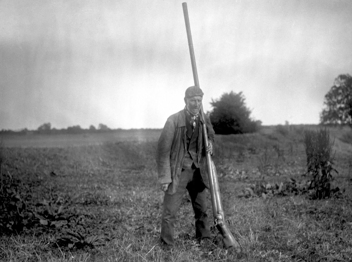 Mr. Snowden Slights with a punt gun.c. 1910