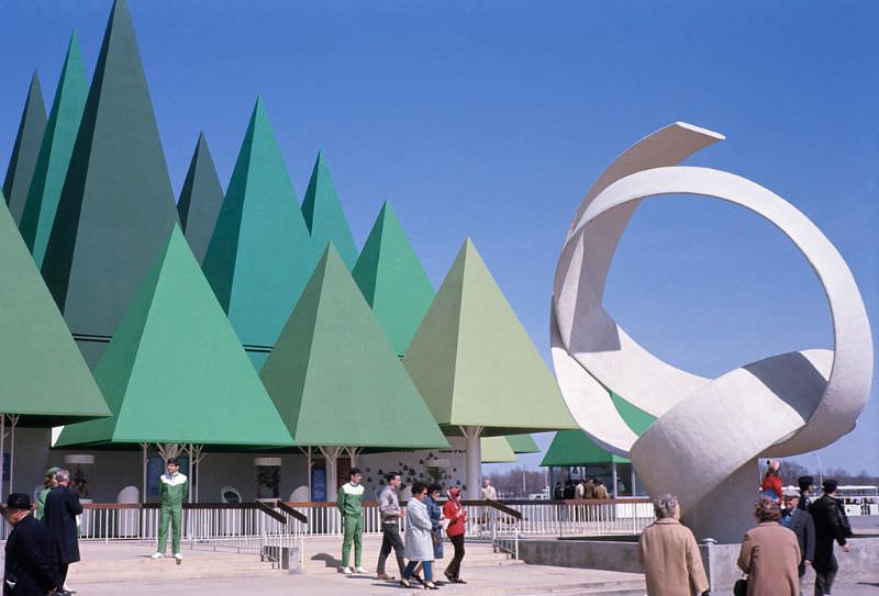 Pulp & Paper pavilion at Expo 67, Montreal, June 1967