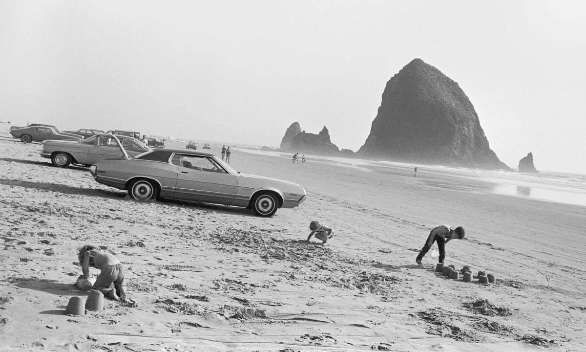 Cannon Beach, Oregon, 1971