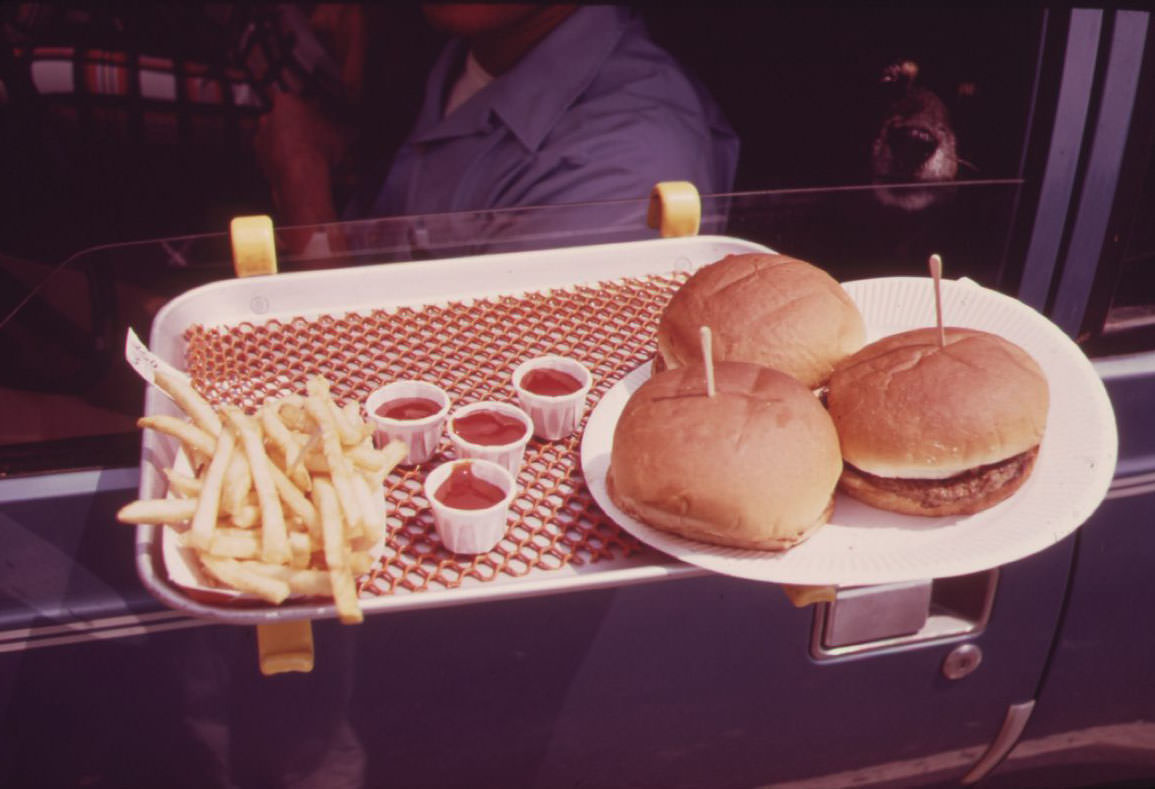 Fascinating Vintage Photos of Staten Island and New York Harbor in 1973