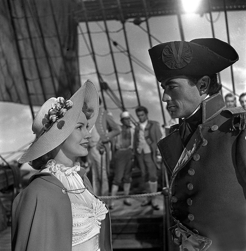 Virginia Mayo with Gregory Peck during the making of the film "Captain Horatio Hornblower", 1950.