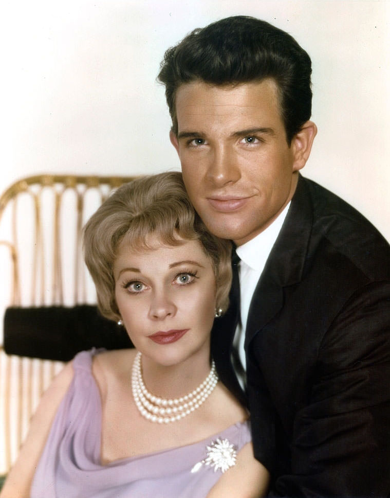 Warren Beatty with Vivien Leigh for the film 'The Roman Spring Of Mrs. Stone', 1961.