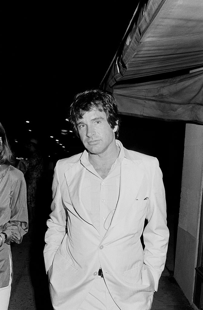 Warren Beatty with Elizabeth Taylor in the movie 'The Only Game in Town', 1970.