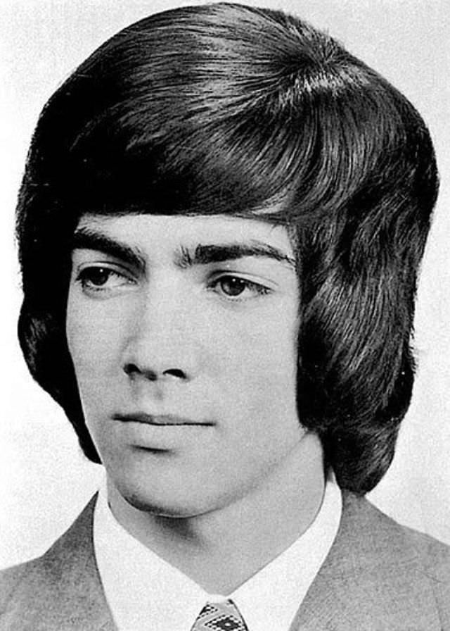 The Best Bad Men's Hairstyles of the 1970s