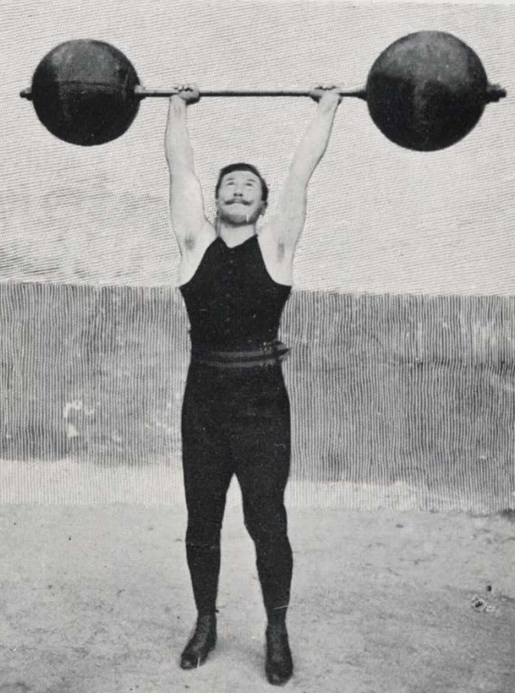 The strong man of the police school, 1906.