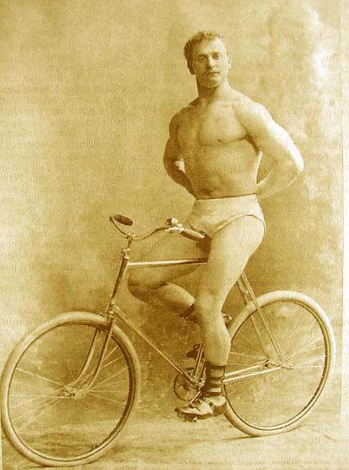 Eugen Sandow, 1896.