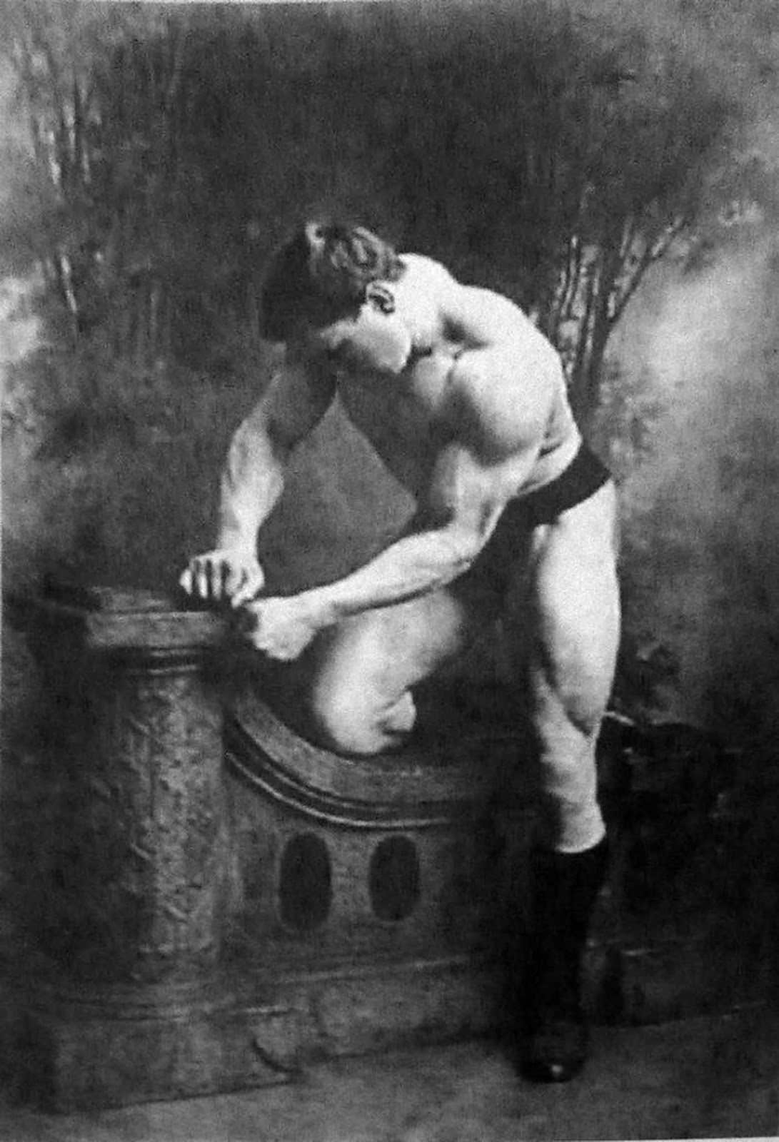 George Hackenschmidt, 1900.