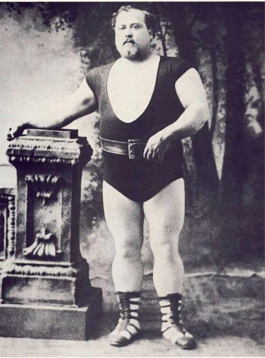 First Ever Bodybuilder The World's First Moderns Bodybuilders from the Early 1900s