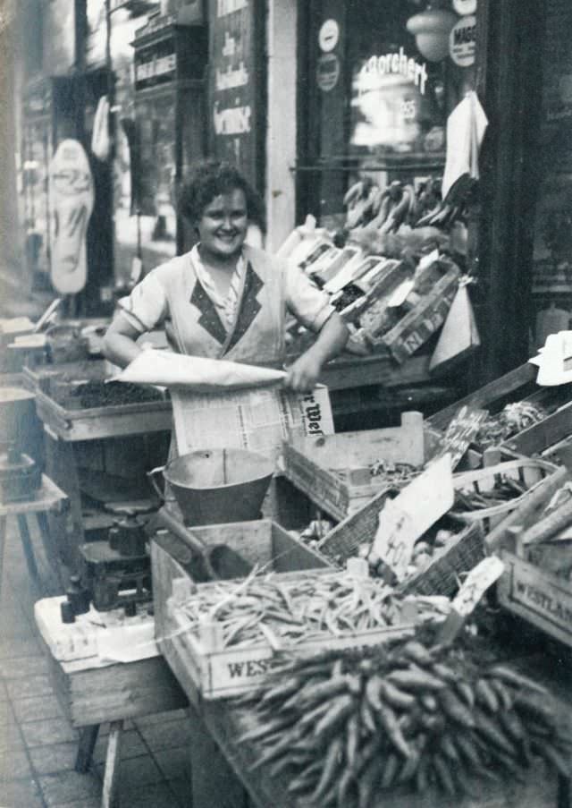 Vegetable seller, Berlin