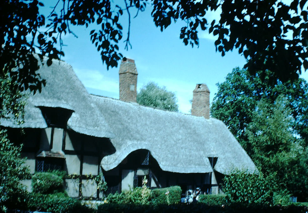 Anne Hathaway's Cottage-Stratford- B, 1949.