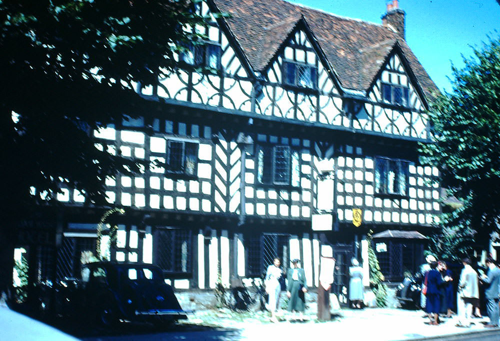Warwick-Tudor House Hotel, 1949.