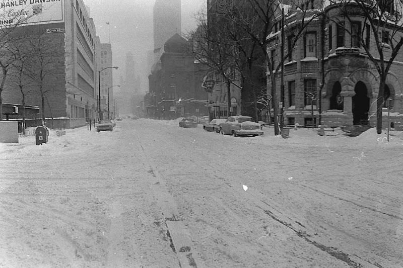 Chicago in a snowy day, 1970s