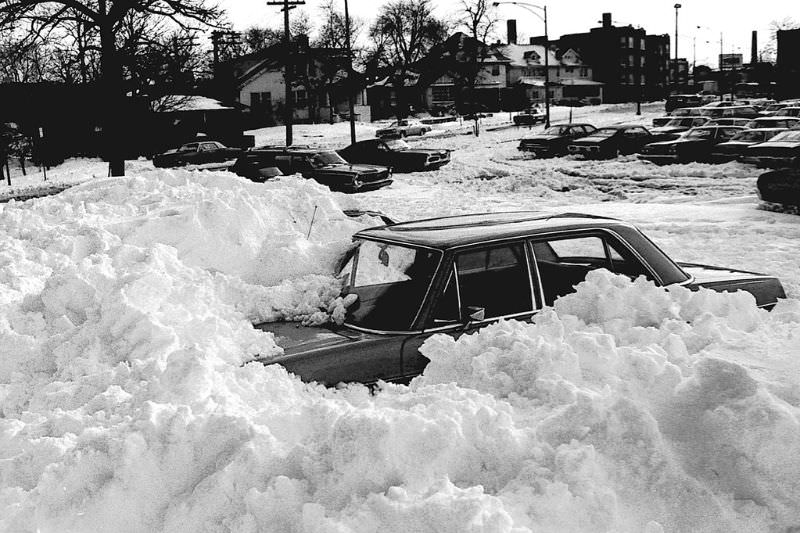 Chicago in a snowy day, 1970s