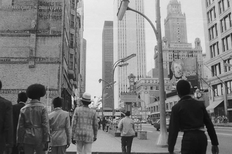 Chicago street scenes, 1970s