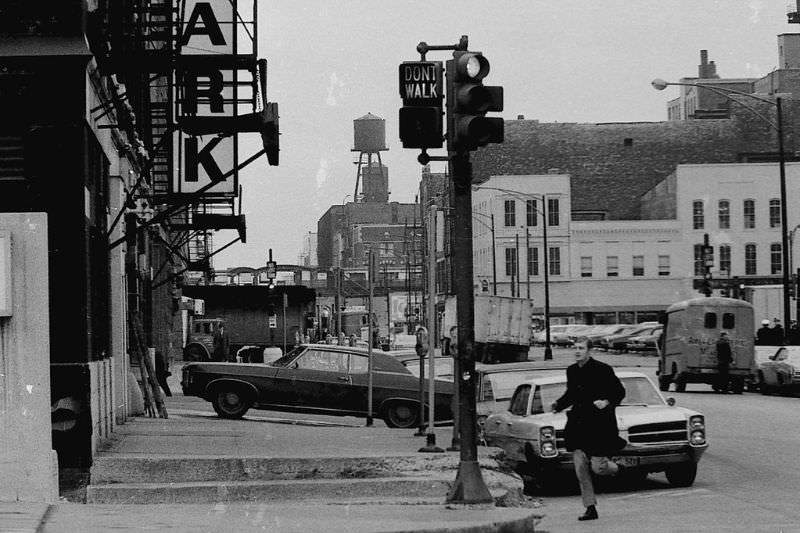 Kinzie Street looking west from State Street, Chicago, 1970
