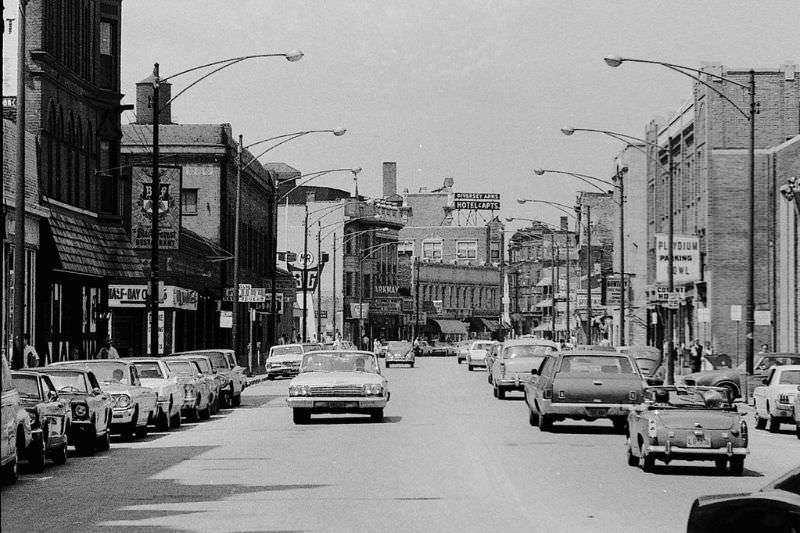 On the right beneath the Playdium Parking Bowl sign, was originally the entrance to the Covent Theatre.