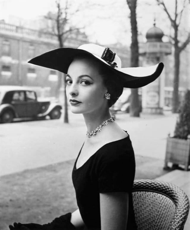 Model in hat by Jean Dessès, photo by Regina Relang, Paris, 1952