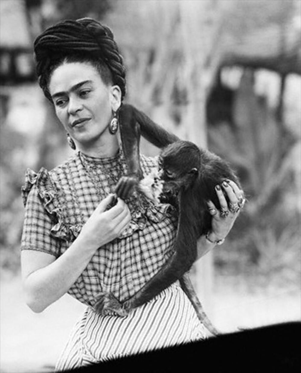 Frida Kahlo was a Great Animal Lover, and These Photos Prove it