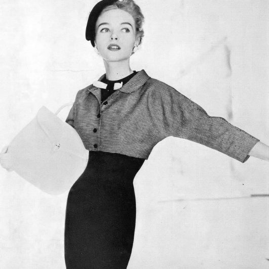 Glamorous Modeling Photos of the American Model Joan Olson in the 1950s