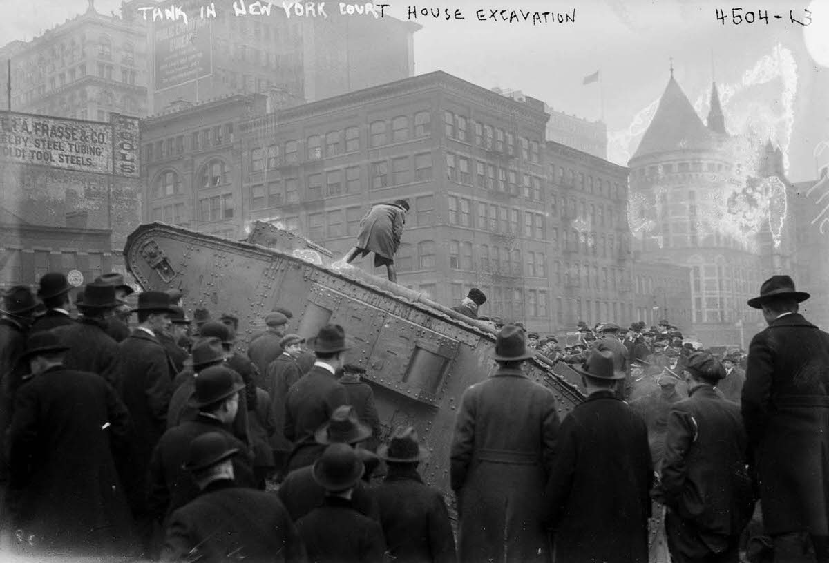 “Britannia” drives through the excavation site of the future New York County Courthouse.