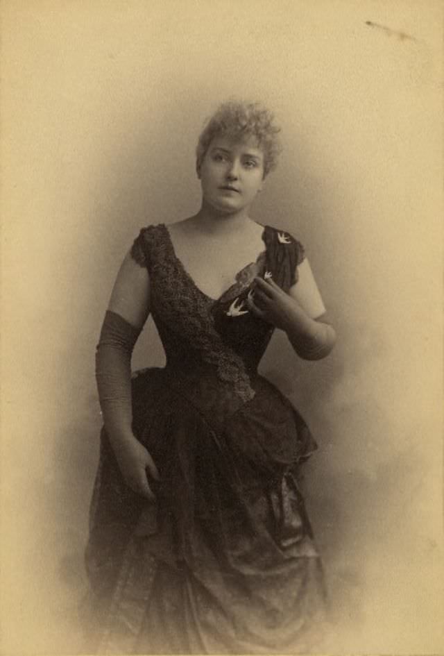 Lillian Russell: Life Story and Glamorous Photos of the Actress and Singer Know for her Beauty Voice and Style