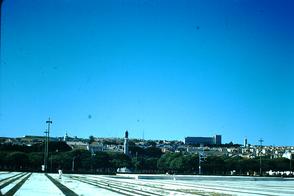 From Waterfront Kings Palace Statue, 1950s.