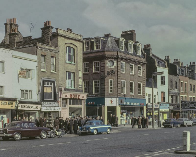 Whitechapel Road, 1965.