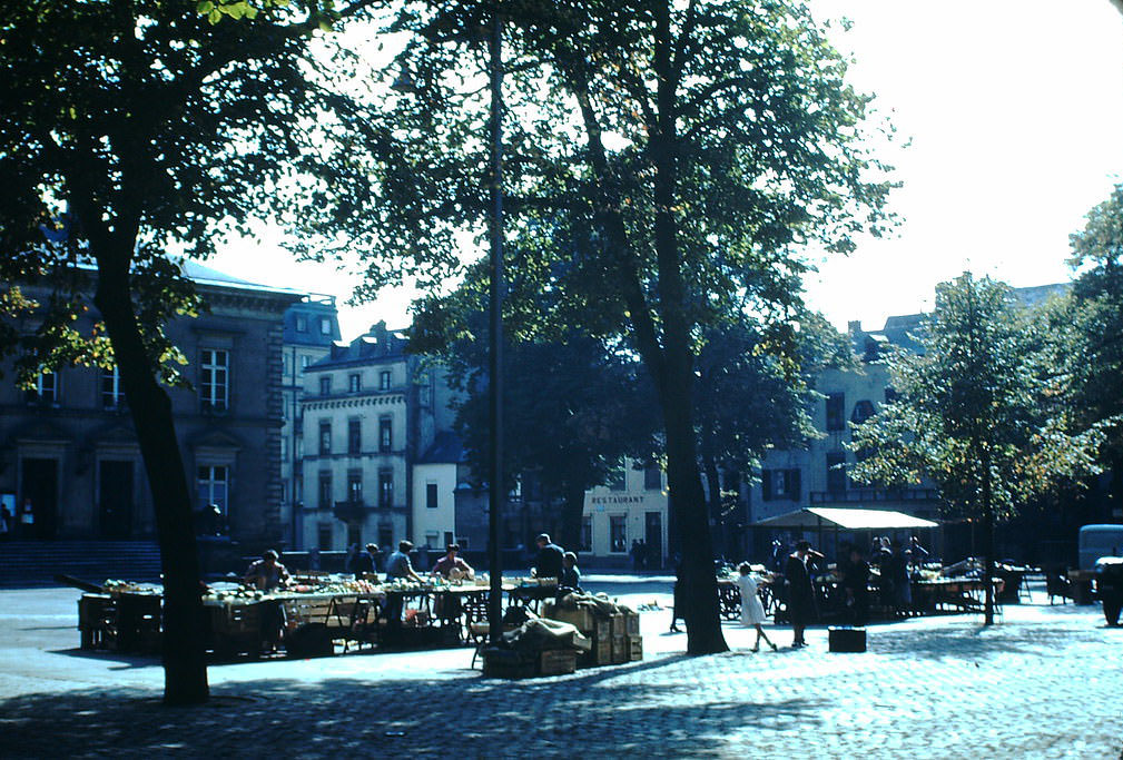 Place Guillaume- Veg Market, Luxembourg, 1949.