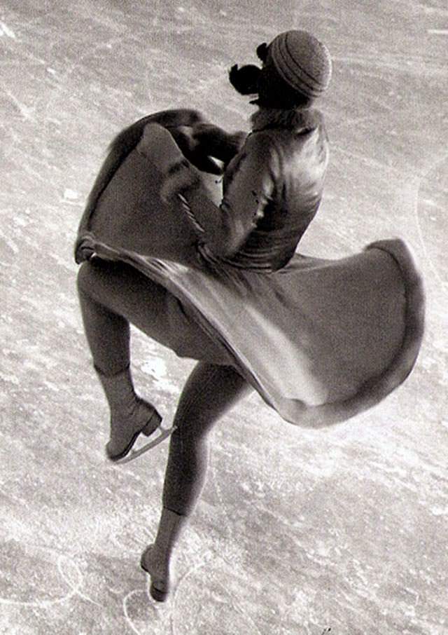 Dancer on stage, 1930