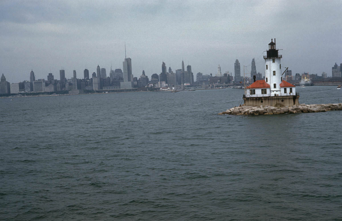 Chicago Light and Outer Harbor, Chicago 1959