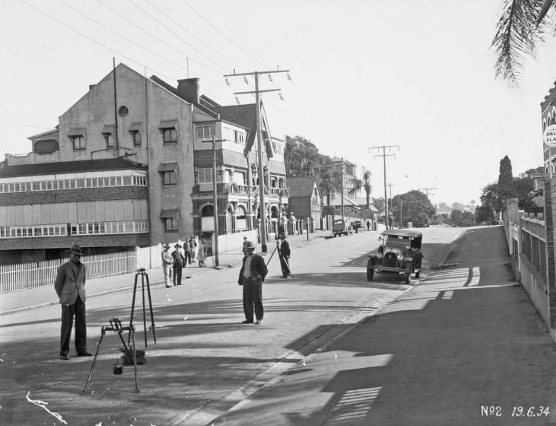 Baseline measurement in Bowen Terrace, Brisbane, June 1934