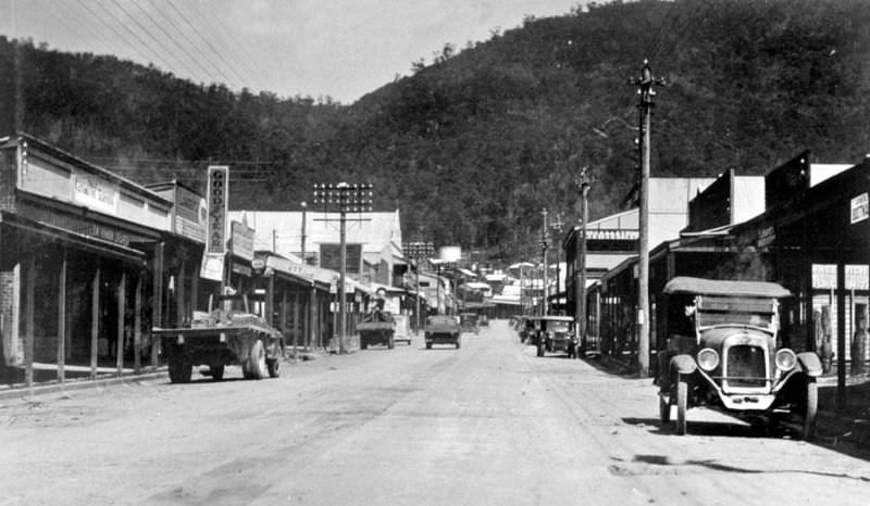 Main Street, Tully, 1938
