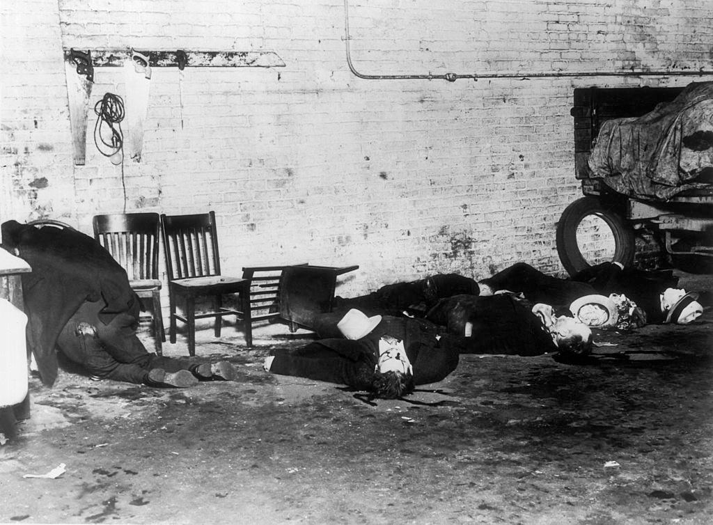 Bodies of mobsters from the Morand gang, killed in Chicago by Al Capone's gang.